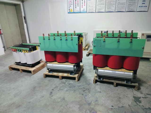 古塔KS11-1000KVA矿用变压器